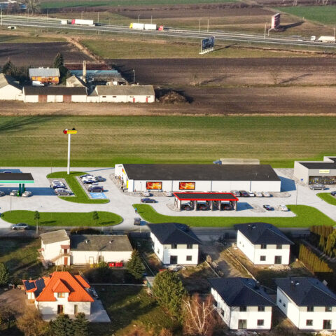 BSA23-002-biedronka-Wola_Rasztowska-BP-crop-HDR